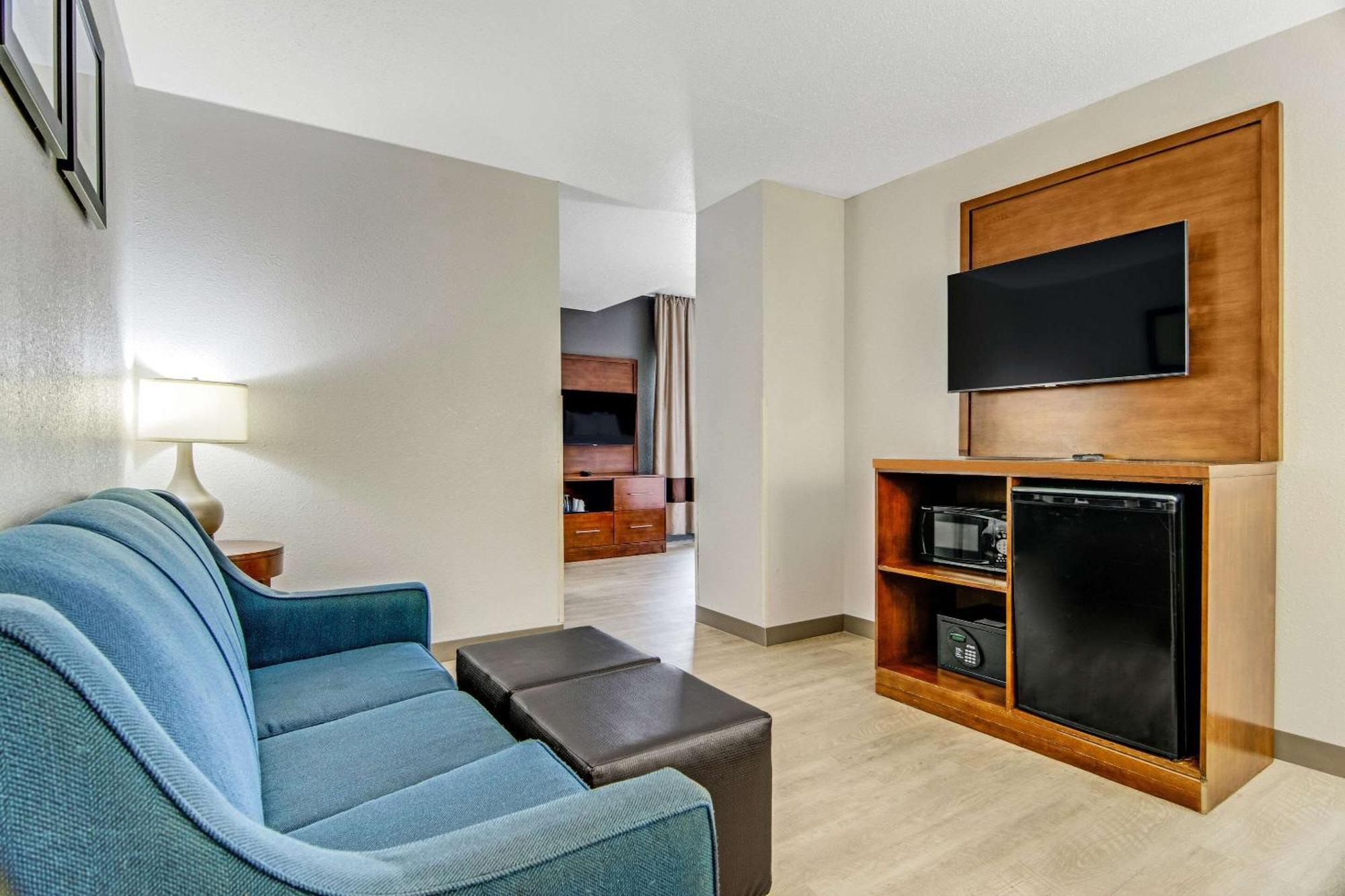 Comfort Suites Near I-80 And I-94 Lansing Eksteriør billede