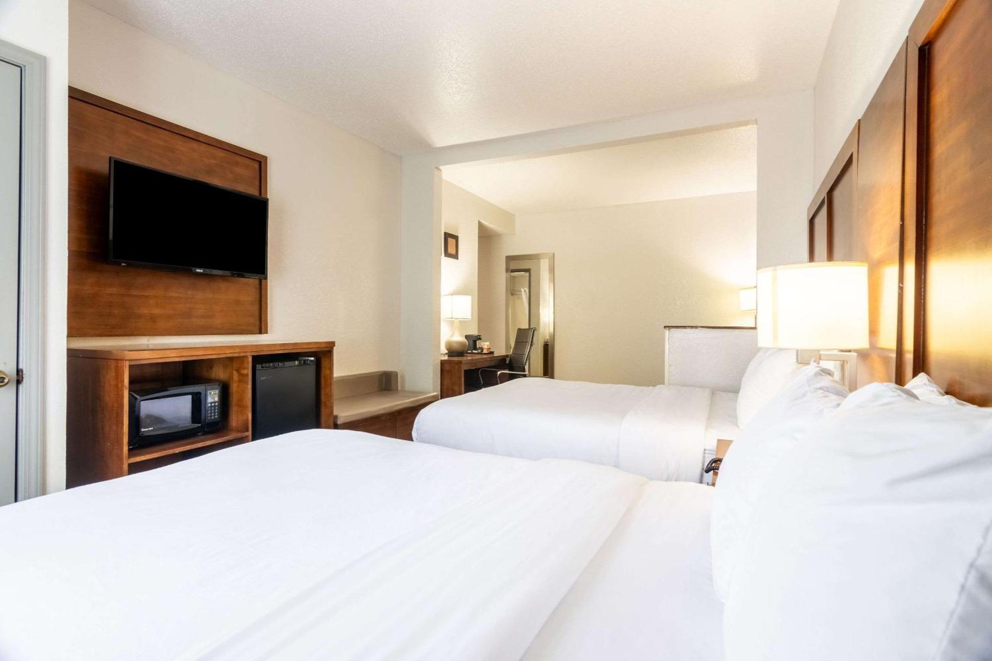 Comfort Suites Near I-80 And I-94 Lansing Eksteriør billede