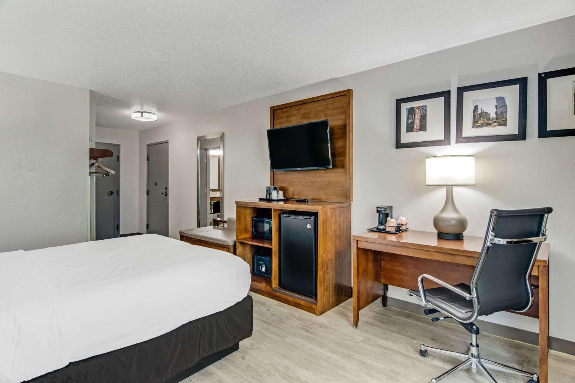 Comfort Suites Near I-80 And I-94 Lansing Eksteriør billede