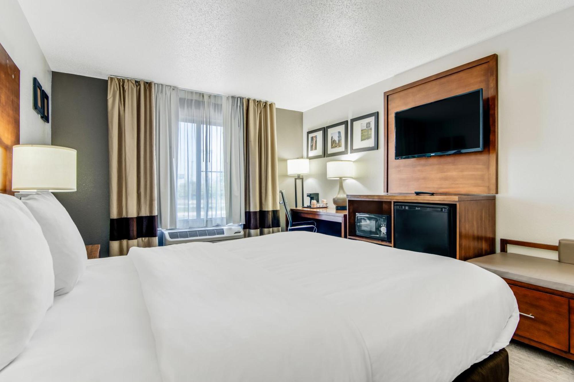 Comfort Suites Near I-80 And I-94 Lansing Eksteriør billede